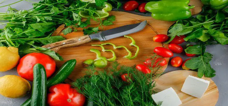 Best Knife for Cutting Vegetables