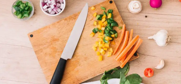 What Makes a Good Vegetable Knife