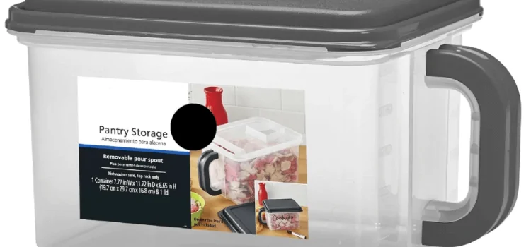 21 cup dry food storage container